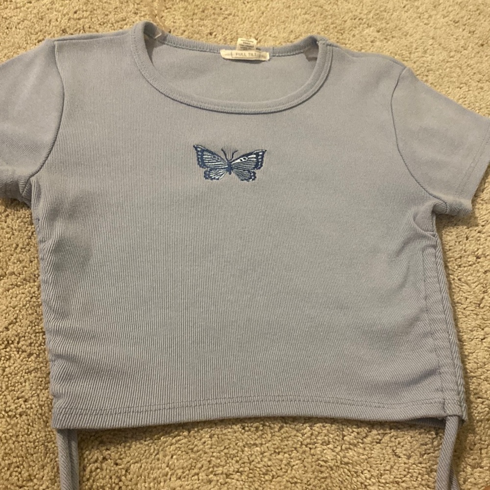 cropped tee